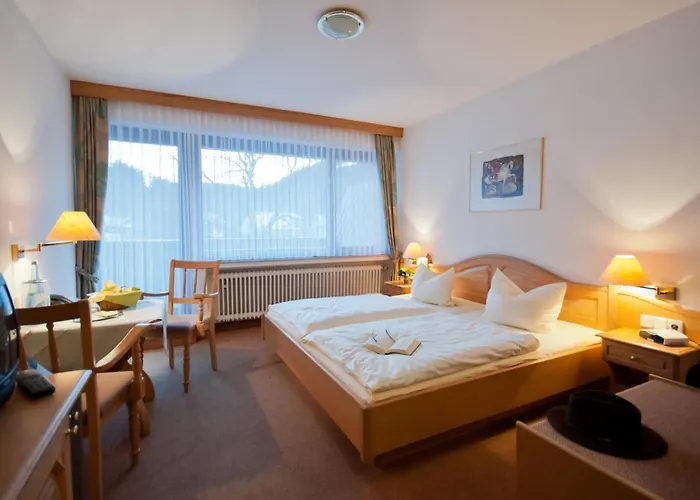 מלון Landhaus Klockener 3*